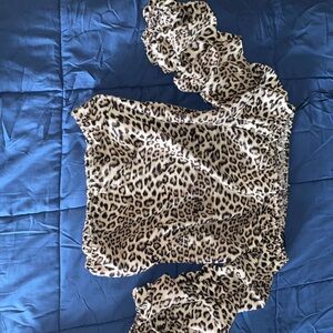 Leopard Print Off-Shoulder Top
